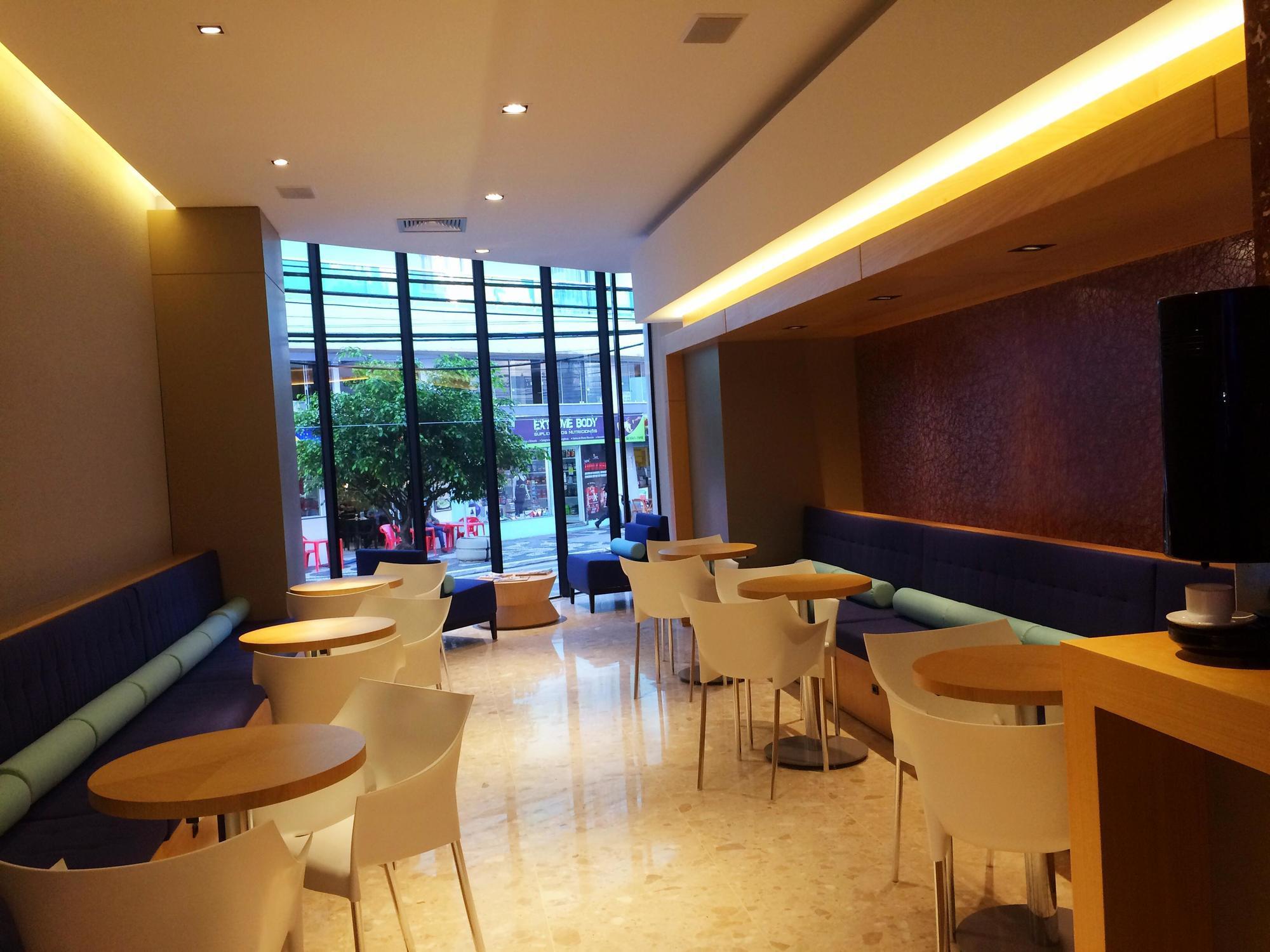 Hotel Parnaso บัลเนอาริโอ กังโบริว ภายนอก รูปภาพ