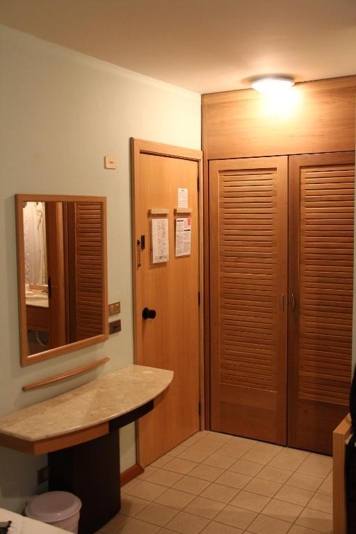 Hotel Parnaso บัลเนอาริโอ กังโบริว ภายนอก รูปภาพ