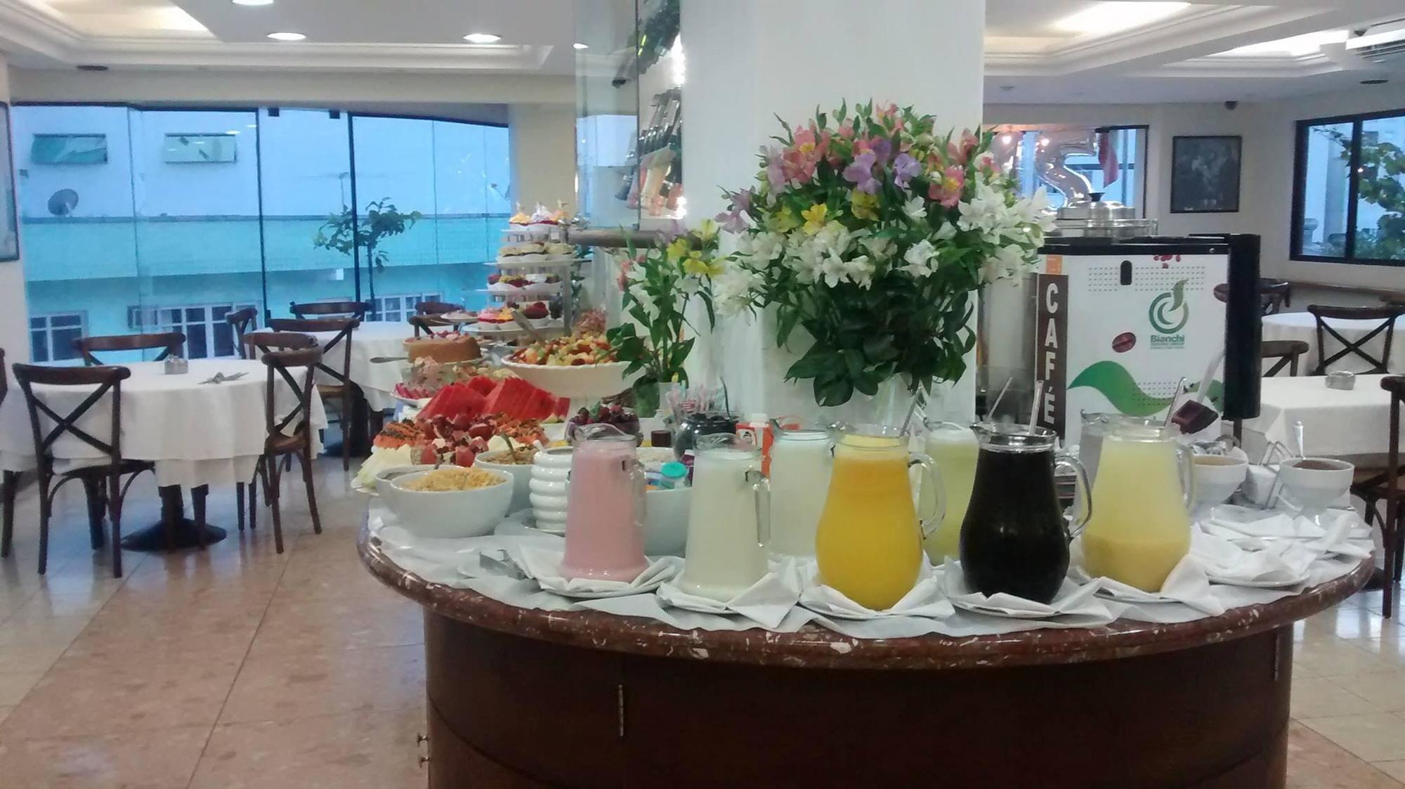 Hotel Parnaso บัลเนอาริโอ กังโบริว ภายนอก รูปภาพ