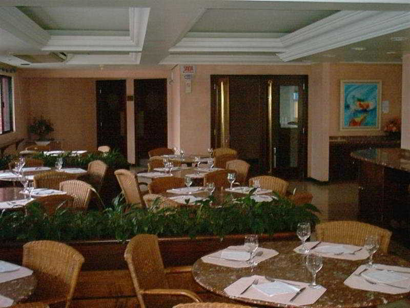Hotel Parnaso บัลเนอาริโอ กังโบริว ภายนอก รูปภาพ